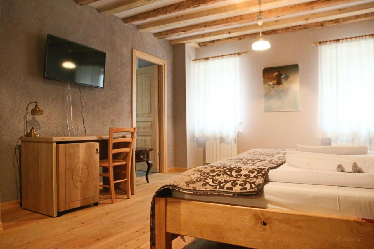 Casa Lenka Hotel Malchina Bagian luar foto